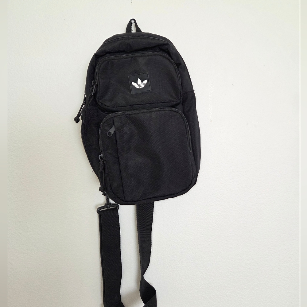 Adidas Originals Utility 4.0 Black Crossbody Bag/ Sling Bag